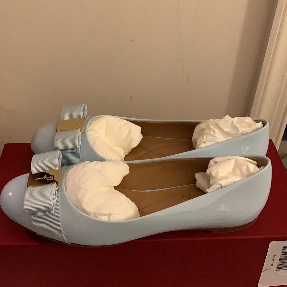 Authentic Salvatore Ferragamo Varina Blue Bow Ballet Flats